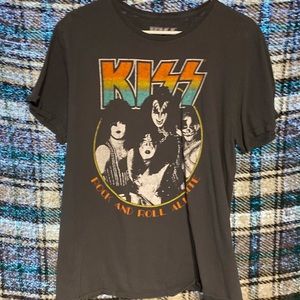 Kiss shirt